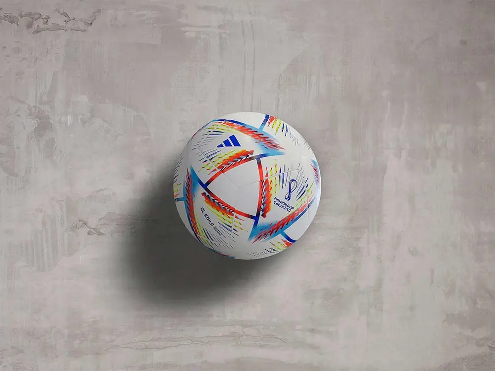 Fotografía producto balón deportivo fondo concreto antes