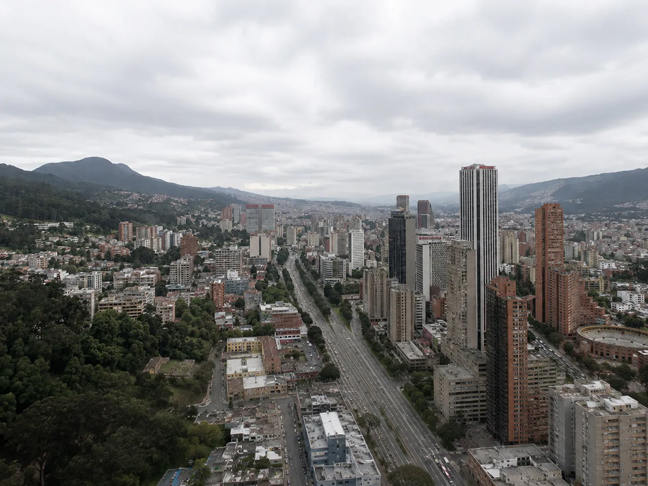 Fotografía aérea con dron de Bogotá c